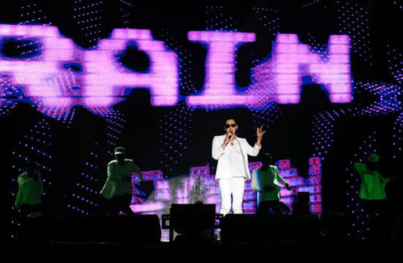 Bi Rain,Bi Rain tái xuất,Đại nhạc hội Đông Nam Á 2013
