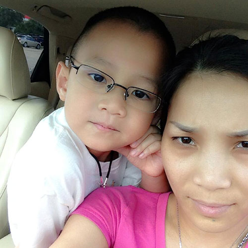 Hồng Ngọc 2013,Ca sĩ Hồng Ngọc