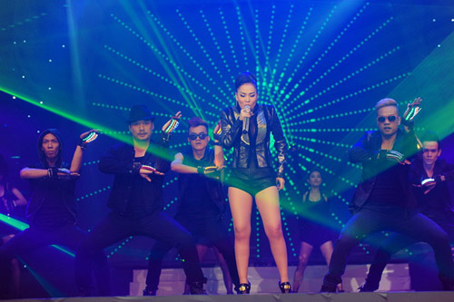 Thu Minh 2013,Ca sĩ Thu Minh,Liveshow Dấu Ấn,Thời trang sao