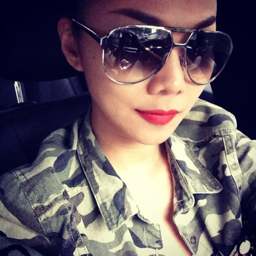Siêu mẫu Thanh Hằng,Thanh Hằng 2013,Kính râm