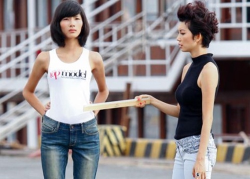 Vietnam's Next Top Model 2013,siêu mẫu thanh hằng,đỗ mạnh cường,giám khảo nam trung