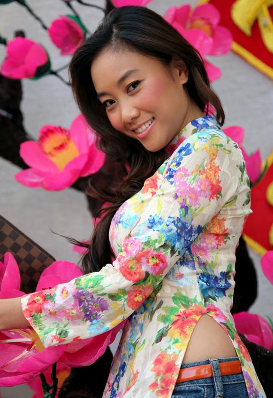 Showbiz Việt,Scandal Sao Việt,Hồ Ngọc Hà,Khánh Thi,Đoan Trang