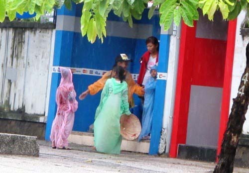 Ăn xin,Ăn xin thu nhập khủng,Trẻ em ăn xin,Đường dây ăn xin,Chăn dắt trẻ ăn xin