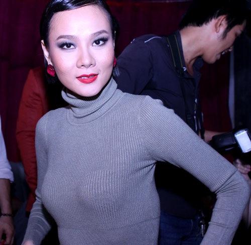 Thời trang sao việt,Mỹ nhân việt,Thời trang sao,Sao mặc xấu,Lỗi trang điểm