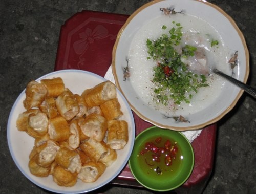Món ăn ngon,bánh đúc Phan Đăng Lưu,bún bò Ngô Thời Nhiệm,bún chả Nguyễn Văn Thủ