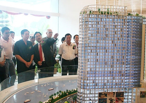 Đại gia việt,Doanh nhân việt kiều,Johnathan Hạnh Nguyễn