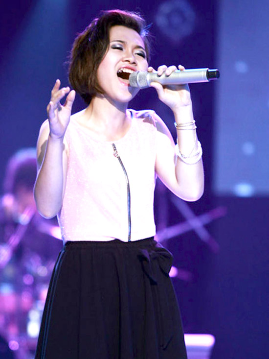 Hà Holly,Phan Hồng Anh,Mi Vân
