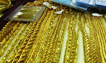 Vàng,giá vàng,mua bán vàng,giá vàng quay đầu giảm mạnh