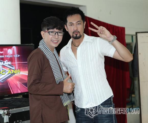 Sao việt,sao viet,ca sỹ long nhật,bà tám showbiz long nhật,long nhật và bạn trai việt kiều
