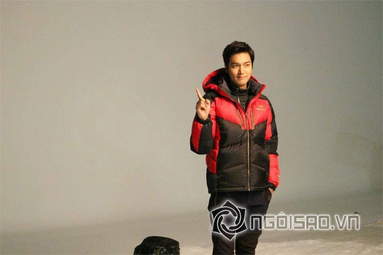 nam diễn viên lee min ho,lee min ho thời trang eider,thời trang sân bay lee min ho,lee min ho