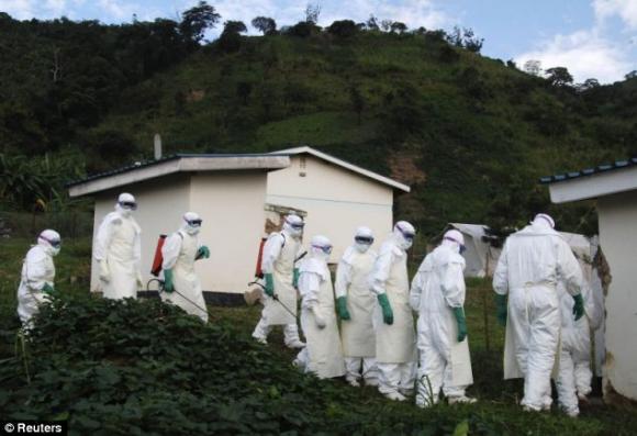 Bệnh dịch,bệnh dịch Ebola,rợn người cảnh chết chóc ở tâm đại dịch Ebola