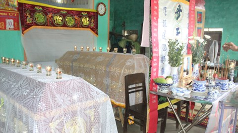 Thảm án, Giết mẹ và bà ngoại, Án mạng kinh hoàng, Con giết mẹ