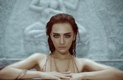 Quang Hà, Bảo Anh, Hoàng Lê Vy, Cù Ngọc Quý, Phòng trà MTV