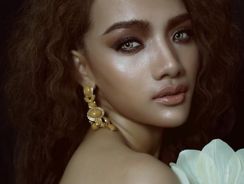 Quang Hà, Bảo Anh, Hoàng Lê Vy, Cù Ngọc Quý, Phòng trà MTV