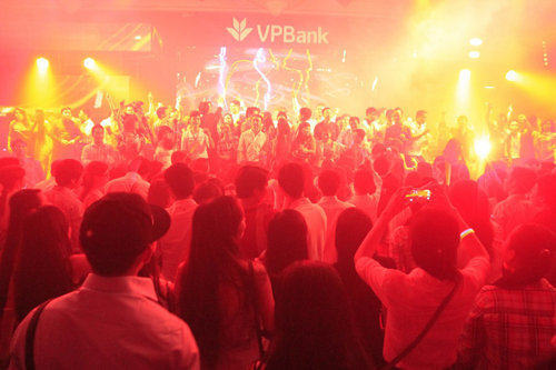 VPBank, Hồ Ngọc Hà, Hà Hồ