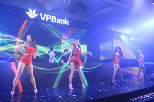 VPBank, Hồ Ngọc Hà, Hà Hồ