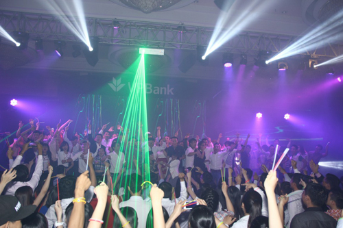 VPBank, Hồ Ngọc Hà, Hà Hồ