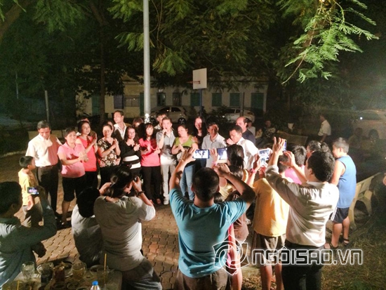 Đàm Vĩnh Hưng, Đàm Vĩnh Hưng họp lớp, Đàm Vĩnh Hưng tổ chức liveshow, Đàm Vĩnh Hưng ca sỹ, Đàm Vĩnh Hưng 2014, sao việt