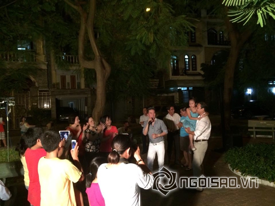 Đàm Vĩnh Hưng, Đàm Vĩnh Hưng họp lớp, Đàm Vĩnh Hưng tổ chức liveshow, Đàm Vĩnh Hưng ca sỹ, Đàm Vĩnh Hưng 2014, sao việt