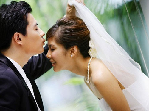 Lấy vợ,lấy vợ hơn tuổi,tôi kiên trì lấy vợ hơn 4 tuổi