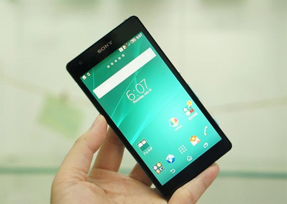 HTC One E8, Pantech Vega Pop Up Note, Samsung Galaxy Alpha