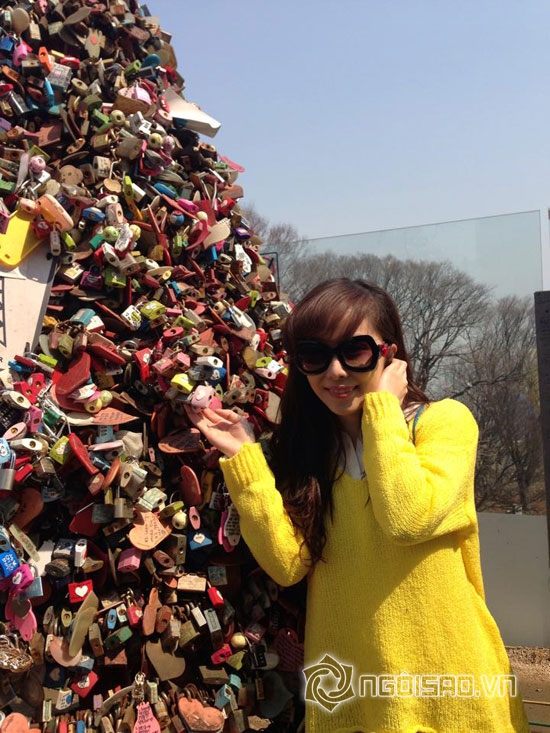 Quỳnh Nga,tạo dáng xì tin,du lịch Hàn Quốc,tháp Namsan,Quỳnh Nga thích thú đi Hàn Quốc