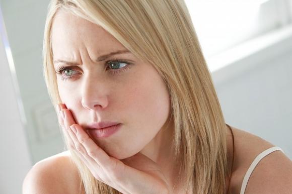 Chảy máu chân răng,tuyệt chiêu chữa chảy máu chân răng