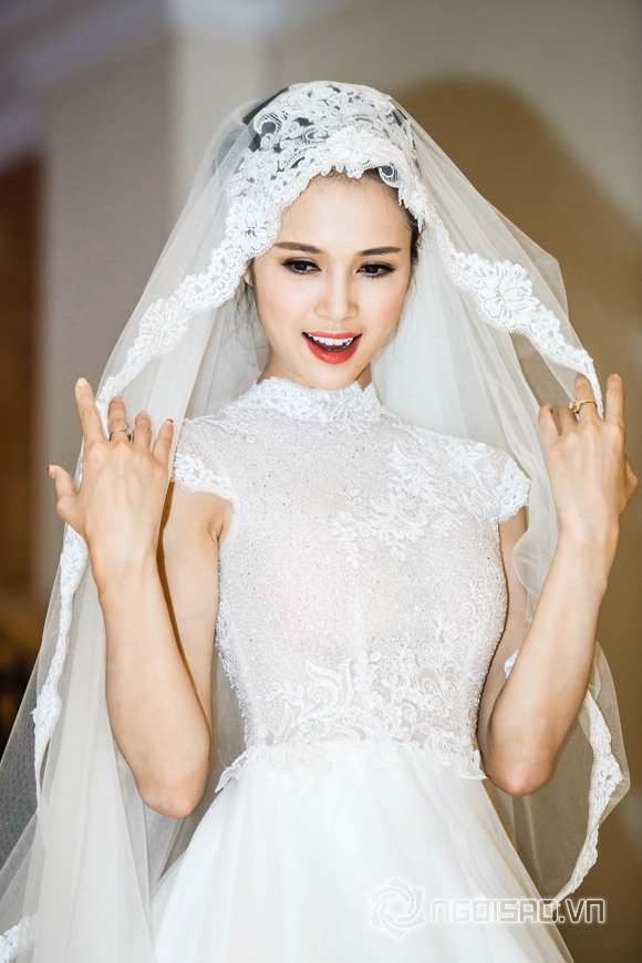 Sao việt,sao viet,hoa hậu áo dài vũ ngọc anh,top 5 hoa hậu việt nam 2012,vũ ngọc anh diện áo cô dâu
