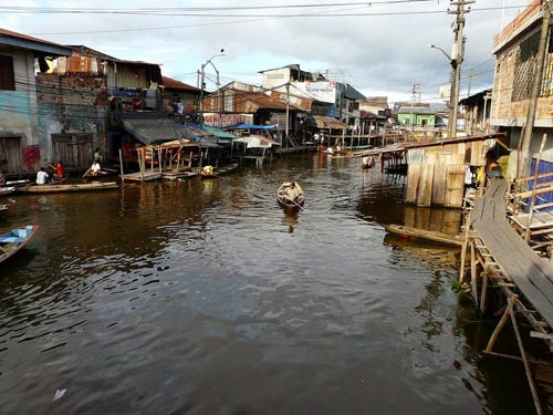 Thành phố giữa rừng Amazon, thành phố Iquitos, Du lịch Peru