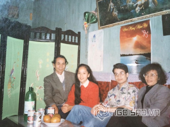 Khánh Thi,ảnh nhiều năm về trước của Khánh Thi,lộ ảnh chân quê của Khánh Thi,nữ hoàng dancesport Khánh Thi,Khánh Thi khoe ảnh gia đình