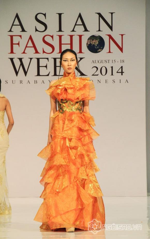 Văn Thành Công, Dấu Ấn Vàng son, Hoa hậu Ấn độ 2013 Ruhani Sharma , Asian Fashion Week 2014, Tuần lễ Thời trang Châu Á 2014