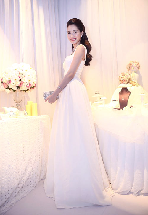Nữ hoàng Việt,nữ hoàng thanh lịch,top 5 'nữ hoàng thanh lịch' của Vbiz