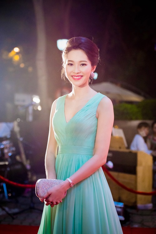 Nữ hoàng Việt,nữ hoàng thanh lịch,top 5 'nữ hoàng thanh lịch' của Vbiz