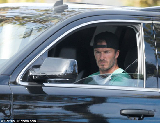David Beckham,Brooklyn Beckham,Cruz Beckham,gia đình Becks,con trai Becks đi mua kem