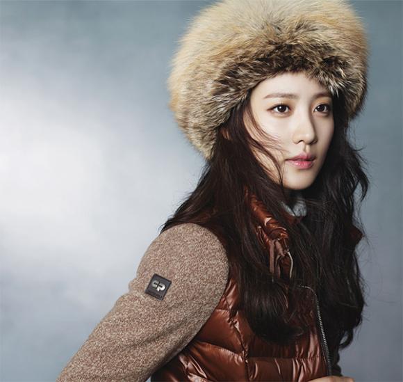 sao hàn,cặp đôi won bin và kim soo hyun,won bin thời trang center pole
