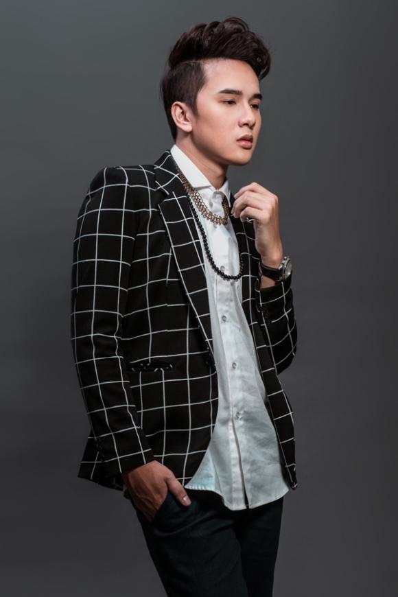 sao Việt, Khắc Minh, The X-Factor, hotboy X-Factor, nhóm Ayor, học trò Dương Khắc Linh