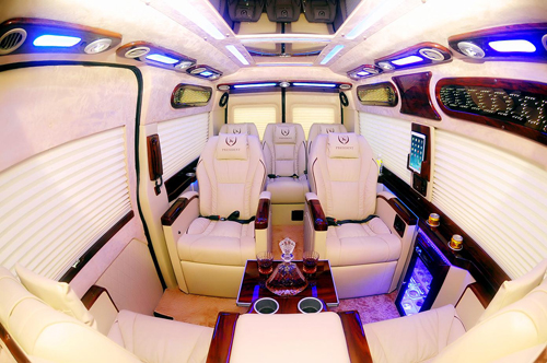 Đàm Vĩnh Hưng, Huỳnh Thúy Anh, Siêu xe DCar Limited