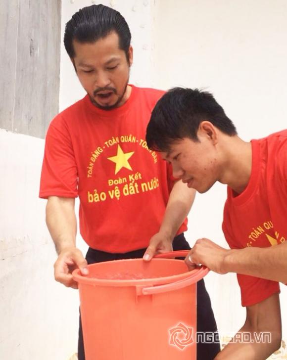 Hùng Cửu Long, dội nước đá lên đầu, ALS Ice Bucket Challenge , sinh nhật Hùng Cửu Long, Quốc Khánh 2/9, Tôi tự hào là người Việt Nam