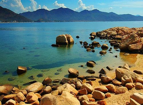 Nha Trang, Lăng Cô, Côn Đảo, Du lịch biển