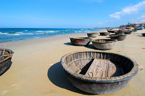 Nha Trang, Lăng Cô, Côn Đảo, Du lịch biển