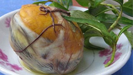 Chậm lớn,trẻ chậm lớn,trẻ chậm lớn vì ăn nhiều trứng vịt lộn