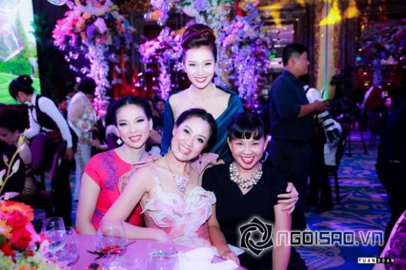 Thu Hương, Hoa khôi Thu Hương, Á hậu Mrs World Thu Hương, Mai Thu Huyền, Hà Kiều Anh