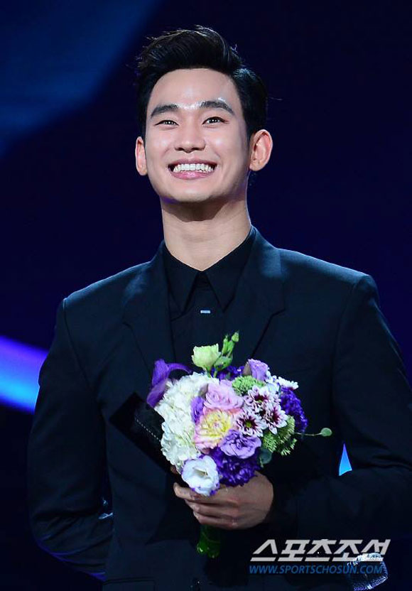nam diễn viên Kim Soo Hyun,giải thưởng tại Seoul International Drama Awards,phim truyền hình,Kim Soo Hyun lập cú đúp