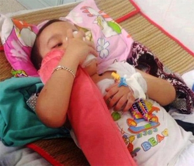 Bé trai bị khoan vào vùng kín, Khoan vùng kín bé trai, Bạo hành trẻ em