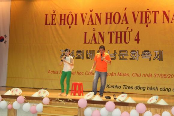 sao Việt, Quang Hà, Quang Hà biểu diễn tại Hàn Quốc, nam ca sĩ Ngỡ, Lễ hội Văn hóa Việt - Hàn, Cát Phượng, Nhật Cường