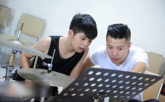 Sao đi học,sao đình đám showbiz Việt vẫn đang cắp sách đến trường,sao Việt,sao Việt