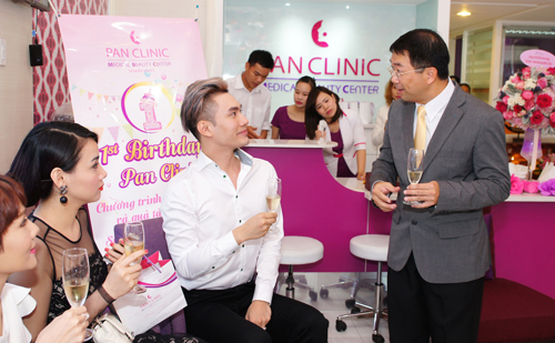 Lý Quý Khánh, Pan Clinic, Chăm sóc da, Điều trị da