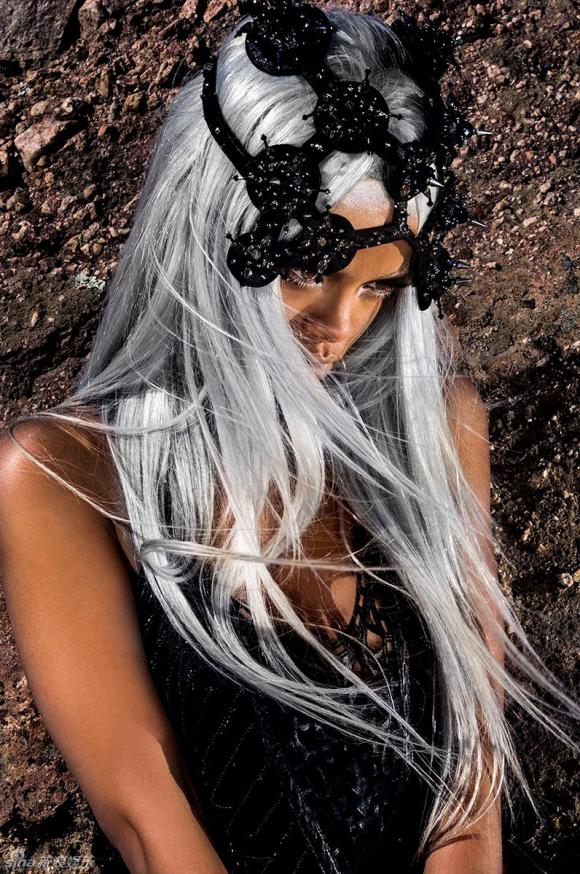 Rihanna, sao ma mị, sao ma quái, ngắm sao cá tính
