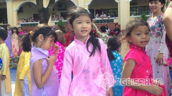 Trần Bảo Sơn,nhóc tì nhà Trương Ngọc Ánh,Bảo Tiên,con gái Trần Bảo Sơn,Bảo Tiên mặc áo dài