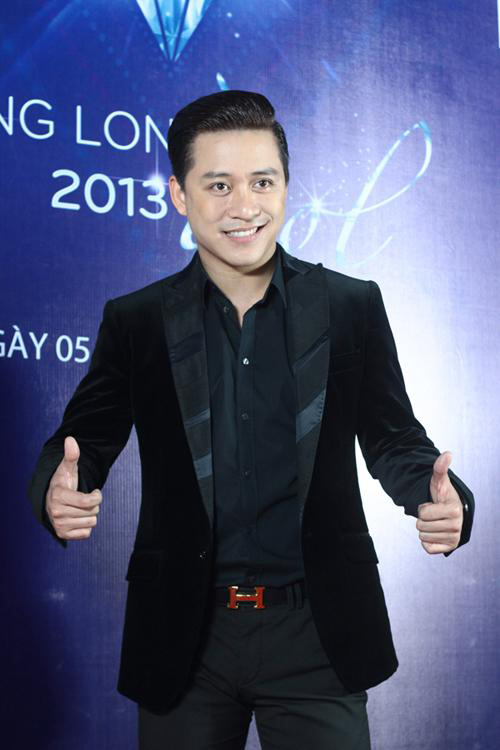 Phòng trà MTV, Tuấn Hưng, Ca sĩ Tuấn Hưng